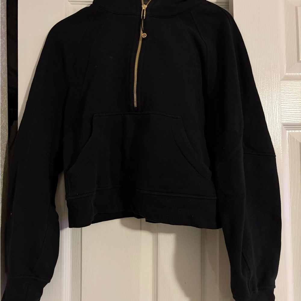 Lululemon Black scuba hoodie with Gold Zipper
